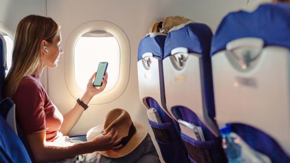 അറിഞ്ഞോ എയർ ഇന്ത്യയിൽ ഫ്രീ വൈഫൈ! ഫ്ലൈറ്റ് യാത്രയിൽ ചെയ്യാൻ സാധിക്കുന്ന ചില കാര്യങ്ങൾക്കൂടിയുണ്ട്