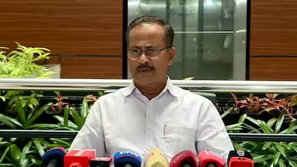 ‘സ്ത്രീയും പുരുഷനും തുല്യരല്ല’: വിവാദ പരാമർശവുമായി മുസ്ലീംലീഗ് നേതാവ്