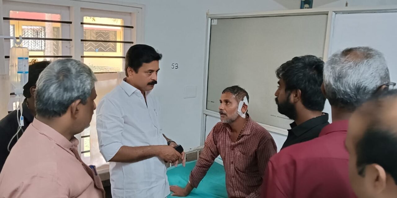 മൂലമറ്റത്ത് അയ്യപ്പഭക്തര്‍ സഞ്ചരിച്ച വാഹനം നിയന്ത്രണം വിട്ട് കൊക്കയിലേയ്ക്ക് മറിഞ്ഞു