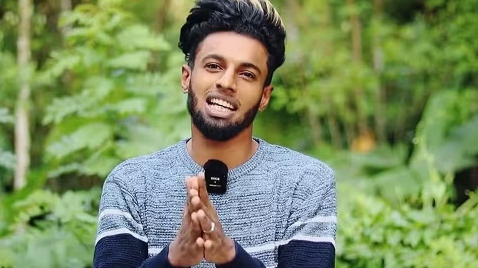 വിദ്യാർഥികളെ കാറിടിച്ച് കൊല്ലാൻ ശ്രമം; മണവാളൻ വ്‌ളോഗർ പോലീസ് പിടിയിൽ