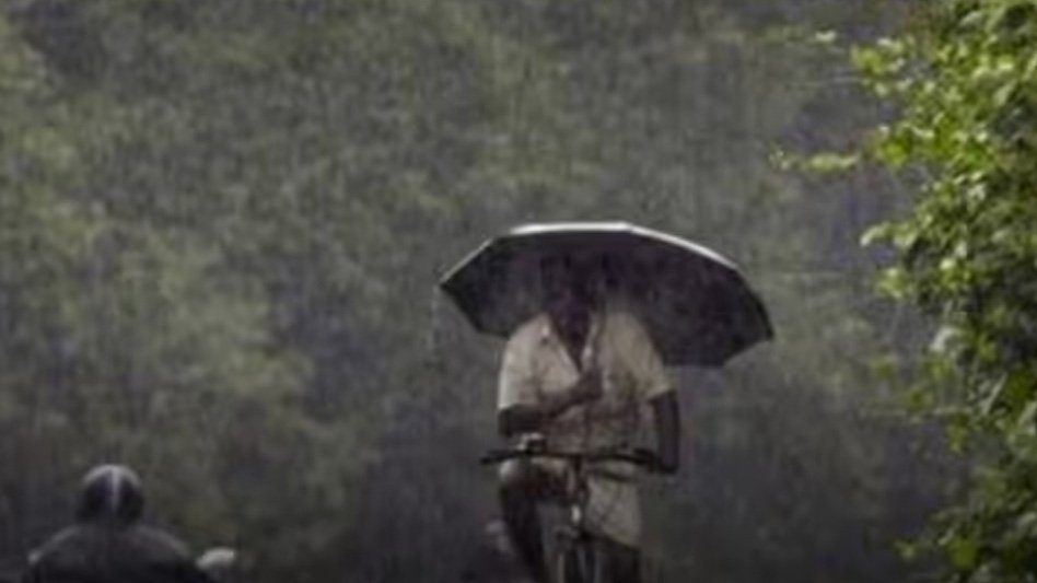 മഴ മാറിയോ? കേരളത്തിന് ഇന്ന് കാലാവസ്ഥാ മുന്നറിയിപ്പുകൾ ഇല്ല 