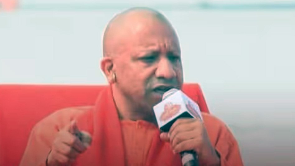 ‘കെെകാര്യം ചെയ്യും’; മഹാകുംഭമേള വഖഫ് ഭൂമിയിലാണ് നടക്കുന്നതെന്നെന്ന വാദത്തിൽ കടുത്ത പ്രതികരണം നടത്തി മുഖ്യമന്ത്രി യോഗി ആദിത്യനാഥ്