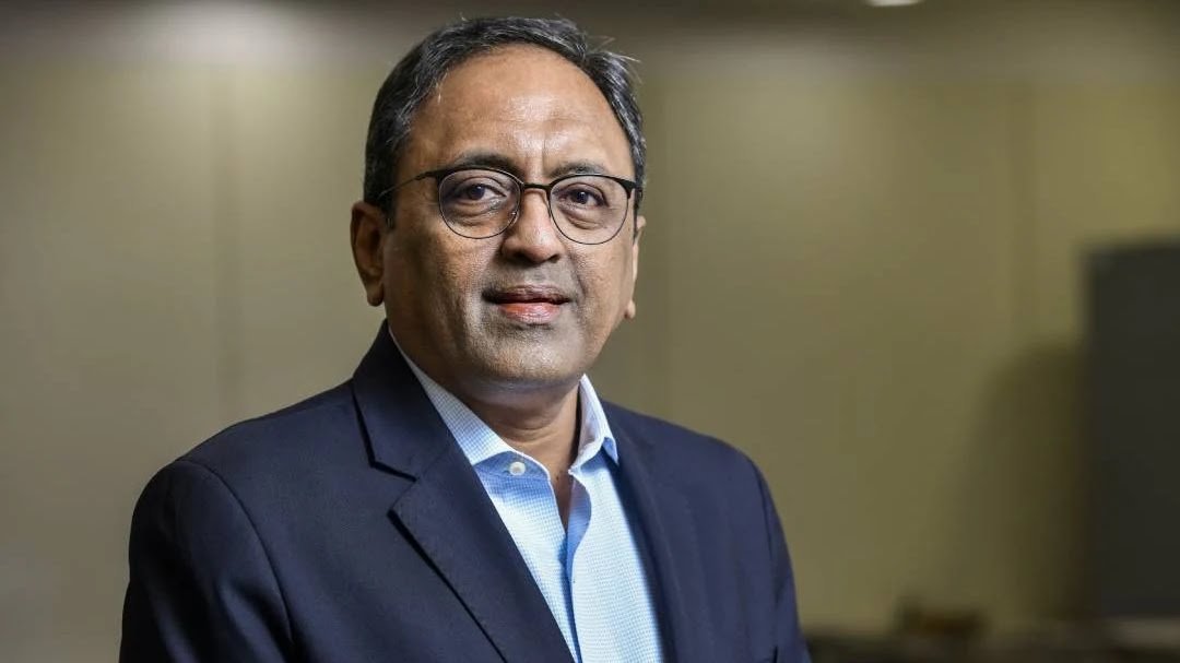 എത്രനേരം ഭാര്യയെനോക്കിനിൽക്കും?; ഞായർ പ്രവൃത്തിദിനമാകണം; ജീവനക്കാരോട് L&T ചെയർമാൻ