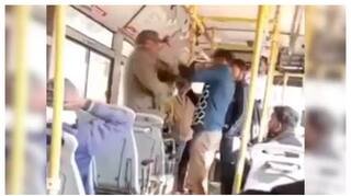 10 രൂപയെച്ചൊല്ലി തർക്കം, മുൻ ഐഎഎസ് ഉദ്യോ​ഗസ്ഥനെ പൊതിരെ തല്ലി ബസ് കണ്ടക്ടർ-വീഡിയോ