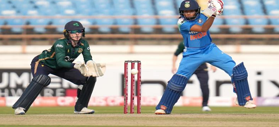 വനിതാ ഏകദിന പരമ്പരയിൽ അയർലൻഡിനെതിരെ ഇന്ത്യക്ക് ജയം