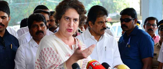 വയനാട്ടിലെ ജനങ്ങളുടെ സുരക്ഷ ഉറപ്പ് വരുത്തണമെന്ന് പ്രിയങ്ക ഗാന്ധി എം.പി