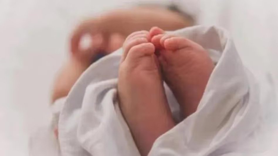 ഒഡീഷയിൽ ബോർഡ് പരീക്ഷ കഴിഞ്ഞ് മണിക്കൂറുകൾക്കുള്ളിൽ പത്താം ക്ലാസ് വിദ്യാർത്ഥി പ്രസവിച്ചു