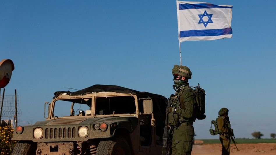 വെടിനിർത്തൽ കരാർ പ്രകാരം പ്രധാന ഗാസ ഇടനാഴിയിൽ നിന്ന് സൈന്യത്തെ പിൻവലിച്ച് തുടങ്ങി ഇസ്രായേൽ