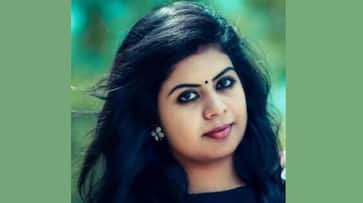 നൃത്ത പരിപാടിക്കായി പോകവെ കാര്‍ നിയന്ത്രണംവിട്ട് മറിഞ്ഞു; മലയാളി അധ്യാപിക മൈസൂരിൽ മരിച്ചു