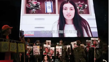 ഹമാസ് ഭീകരനെ ഭീഷണിപ്പെടുത്തിയാണ് ലൈംഗീക ആക്രമണം നിറുത്തിച്ചതെന്ന് കരീന അരിയെവ്