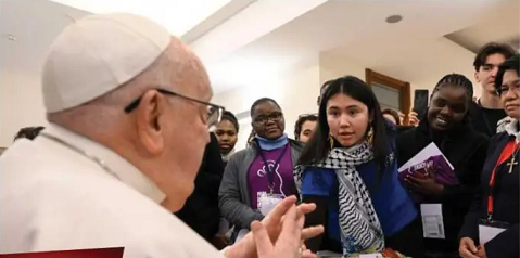 മനുഷ്യന്റെ മാന്യത സംരക്ഷിക്കുക, മനുഷ്യക്കടത്ത് ഇല്ലാതാക്കുക: മാർപാപ്പ