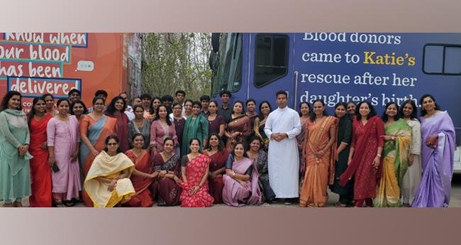 പെ​യ​ർ​ലാ​ൻ​ഡ് ലേ​ഡീ​സ് ഫോ​റം ര​ക്ത​ദാ​ന ക്യാ​ന്പ് സം​ഘ​ടി​പ്പി​ച്ചു