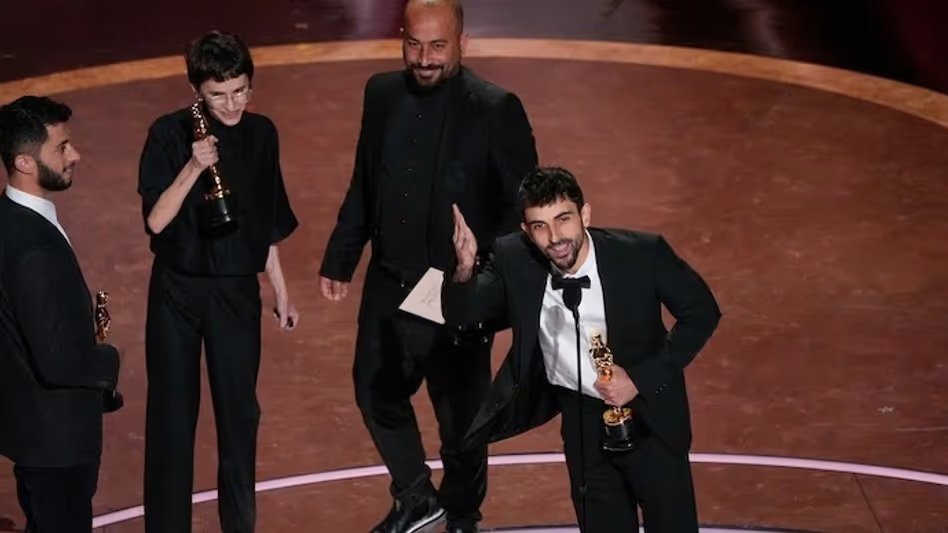 പലസ്തീൻ ജനതയുടെ വംശീയ ഉന്മൂലനം അവസാനിപ്പിക്കണം; ഓസ്കാർ വേദിയിൽ ‘നോ അദർ ലാൻഡ്’ സംവിധായകർ