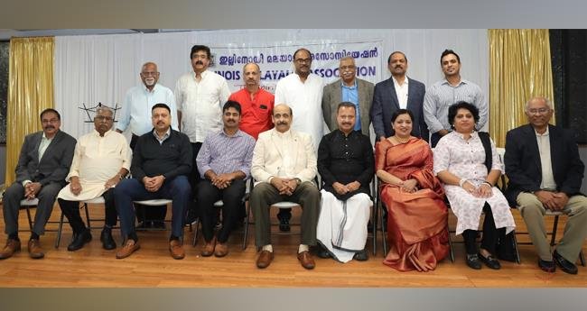 ഇ​ല്ലി​നോ​യി മ​ല​യാ​ളി അ​സോ​സി​യേ​ഷ​ന്‍റെ പ്ര​വ​ർ​ത്ത​നോ​ദ്ഘാ​ട​നം ഗം​ഭീ​ര​മാ​യി