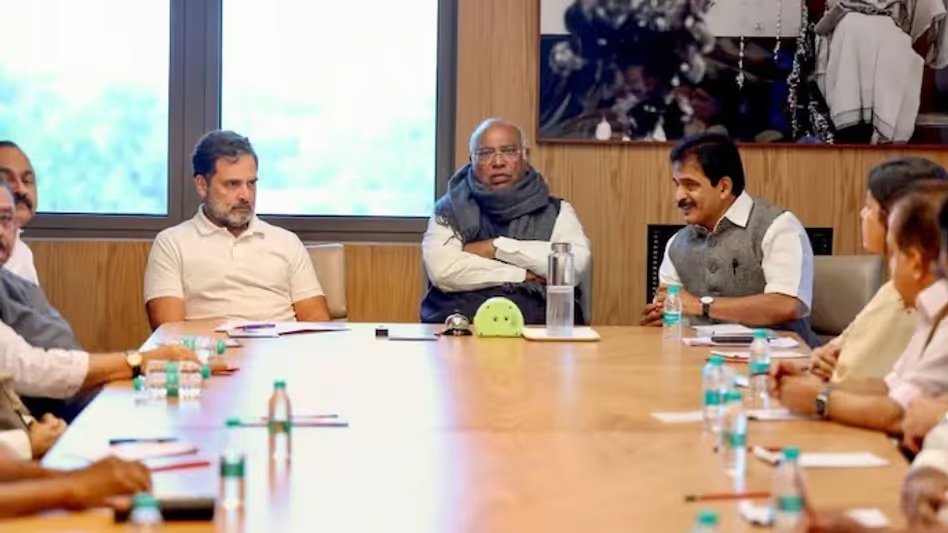 ‘പാർട്ടി നിലപാട് പിന്തുടരുക, അല്ലെങ്കിൽ നടപടി നേരിടുക’: കേരളത്തിലെ നേതാക്കൾക്ക് കർശന മുന്നറിയിപ്പ് നൽകി കോൺഗ്രസ്