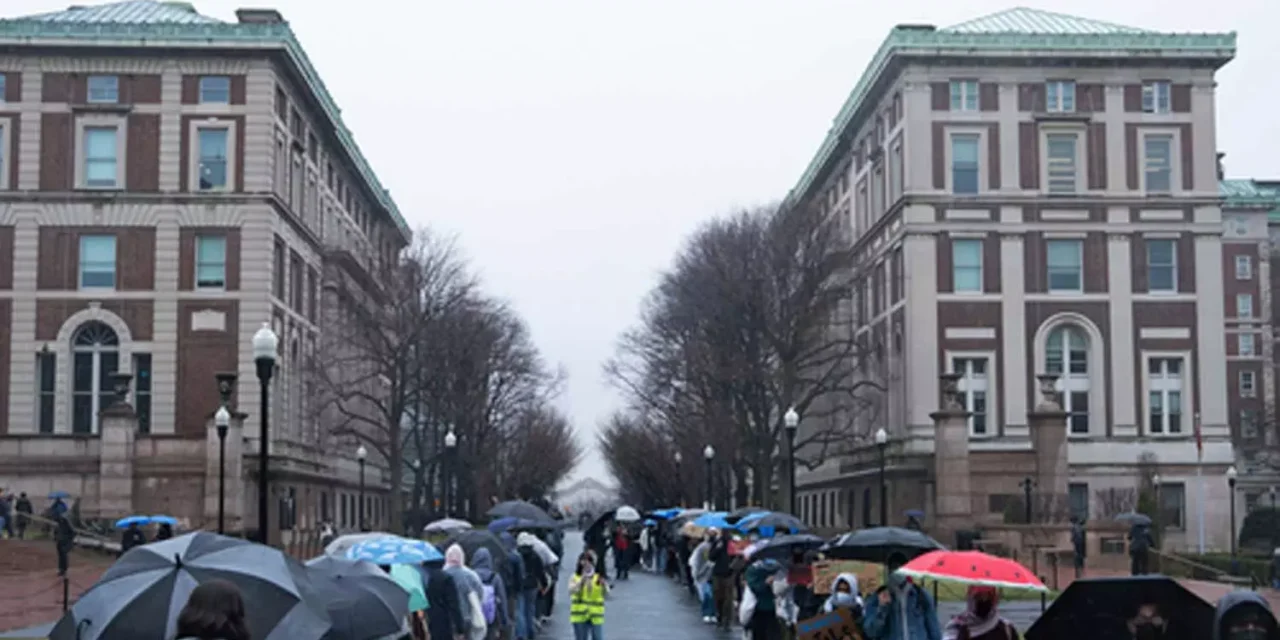 വിസ റദ്ദാക്കിയെന്നും രാജ്യം വിടണമെന്നും ആവശ്യം; അമേരിക്കയിൽ വിദേശ വിദ്യാർഥികൾക്ക് ഇ-മെയിൽ സന്ദേശം