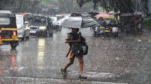 ഇന്നും നാളെയും മഴ ശക്തമാകും; മൂന്ന് ജില്ലകളിൽ യെല്ലോ അലർട്ട്