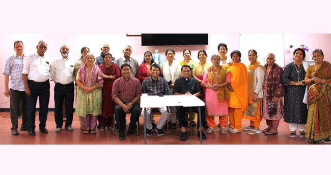 ഹൂ​സ്റ്റ​ൺ സെ​ന്‍റ് മേ​രീ​സ് ക്നാ​നാ​യ ക​ത്തോ​ലി​ക്കാ പ​ള്ളി​യി​ൽ മു​തി​ർ​ന്ന പൗ​ര​ന്മാ​രു​ടെ ഏ​ക​ദി​ന കൂ​ട്ടാ​യ്മ സം​ഘ​ടി​പ്പി​ച്ചു