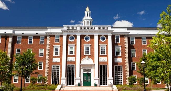 ഹാർവാഡിൽ വിദേശവിദ്യാർഥികൾക്ക് പ്രവേശനം നിഷേധിക്കുമെന്ന് ട്രം​​​പ് ഭ​​​ര​​​ണ​​​കൂ​​​ടം