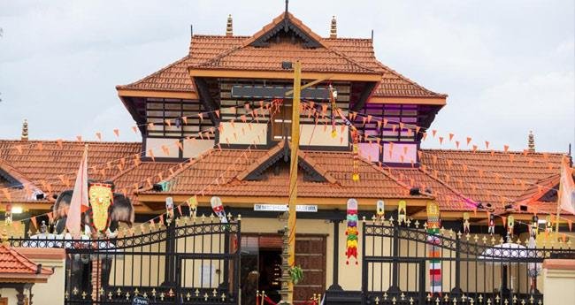 ഹൂ​സ്റ്റ​ൺ ശ്രീ ​ഗു​രു​വാ​യൂ​ര​പ്പ​ൻ ക്ഷേ​ത്ര​ത്തി​ൽ വാ​ർ​ഷി​ക ഉ​ത്സ​വ​വും പ്ര​തി​ഷ്ഠാ ദി​നാ​ഘോ​ഷ​ങ്ങ​ളും