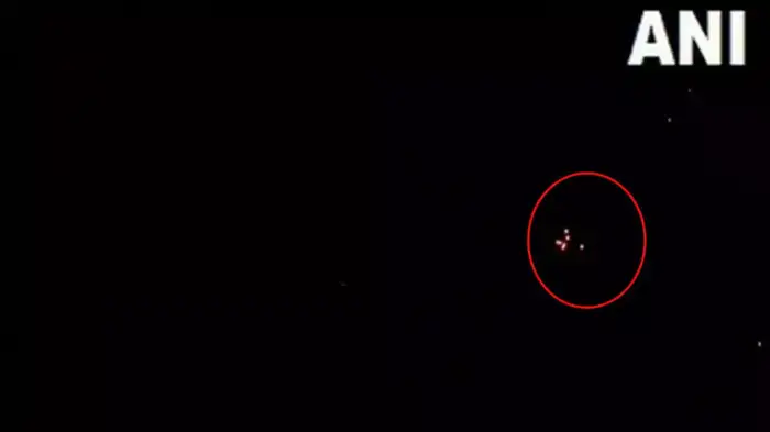 വീണ്ടും പ്രകോപനം, 26 ഇടങ്ങളിൽ പാക് ഡ്രോണുകൾ; ഫിറോസ്പൂരിൽ കുടുംബാംഗങ്ങൾക്ക് പരിക്ക്