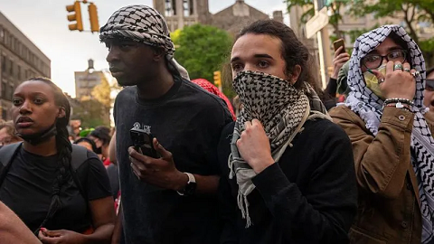 കൊളംബിയ സർവകലാശാലയിൽ പാലസ്തീൻ അനുകൂല പ്രതിഷേധം; വിദ്യാർത്ഥികളെ അറസ്റ്റ് ചെയ്തു