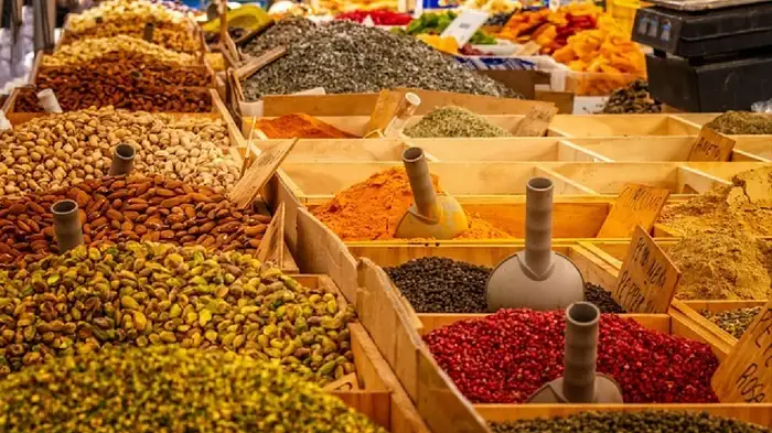 യുഎഇയിലെ ഭക്ഷ്യ വസ്തുക്കളുടെ വിലക്കയറ്റം; പ്രവാസികളെ ബാധിക്കാത്തത് എന്തുകൊണ്ട്?