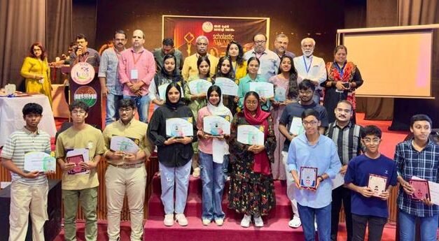 അ​ലൈ​ൻ മ​ല​യാ​ളി സ​മാ​ജം വി​ദ്യാ​ഭ്യാ​സ പു​ര​സ്‌​കാ​ര​ങ്ങ​ൾ സ​മ്മാ​നി​ച്ചു