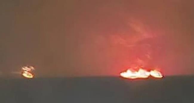 ഒ​മാ​ന്‍ ക​ട​ലി​ല്‍ ക​പ്പ​ലു​ക​ള്‍ കൂ​ട്ടി​യി​ടി​ച്ച് അ​പ​ക​ടം; 24 ജീ​വ​ന​ക്കാ​രെ ര​ക്ഷ​പ്പെ​ടു​ത്തി