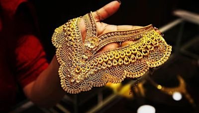  സ്വർണവിലയിൽ വൻ ആശ്വാസം; രണ്ട് ദിവസത്തിനിടെ കുറഞ്ഞത് 1000 രൂപ