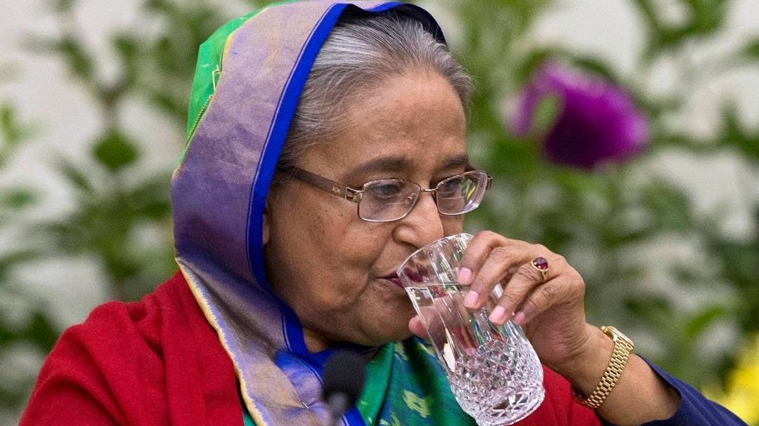 പരിശീലന വിമാനമെന്ന നുണ, ട്രാന്‍സ്‌പോണ്ടര്‍ ഓഫ് ചെയ്തു, റൂട്ട് മാറ്റി; ഹസീനയുടെ പലായനം ഇങ്ങനെ