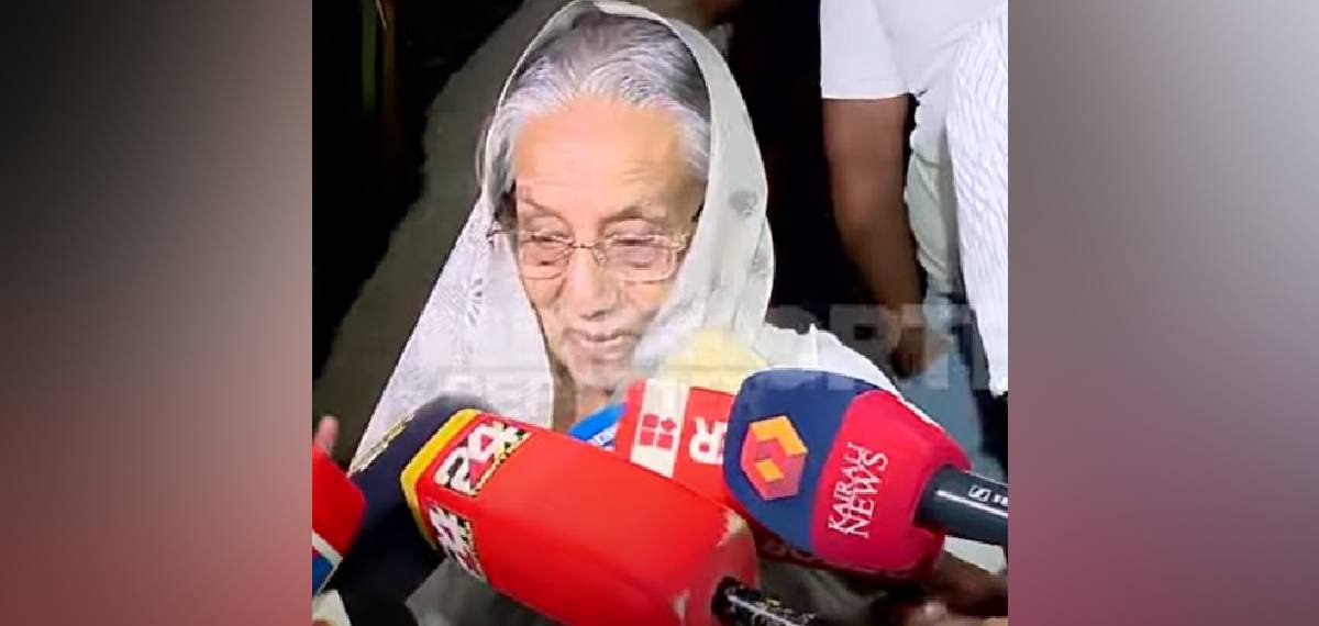 ‘നമുക്ക് ജയിക്കണ്ടേ’; ഉപതിരഞ്ഞെടുപ്പിൽ ആദ്യവോട്ട് രേഖപ്പെടുത്തി നിലമ്പൂർ ആയിഷ