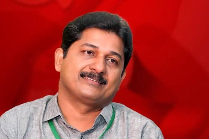 എം സ്വരാജ് അവാർഡിനായി അപേക്ഷിച്ചിരുന്നില്ലെന്ന് സാഹിത്യ അക്കാദമി സെക്രട്ടറി സി.പി അബൂബക്കർ