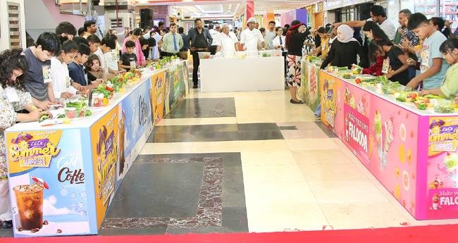 കു​വൈ​റ്റി​ല്‍ ലു​ലു സ​മ്മ​ര്‍ സ​ര്‍​പ്രൈ​സ​സ് ഫെ​സ്റ്റി​വ​ൽ ആ​ഘോ​ഷാ​ര​വ​ങ്ങ​ളോ​ടെ ആ​രം​ഭി​ച്ചു