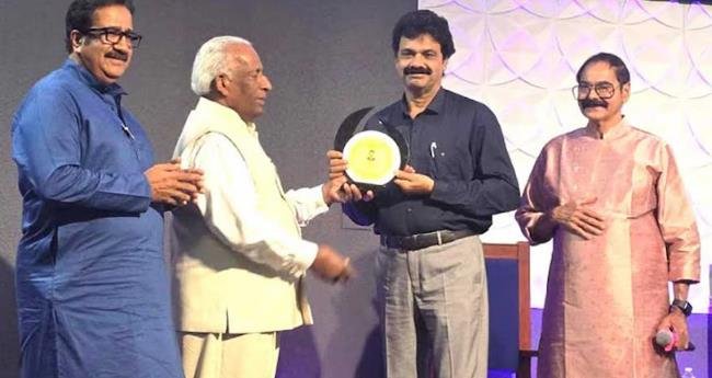 ദി​വ്യ​ധാ​ര മ്യൂ​സി​ക്ക് മി​നി​സ്ട്രി അ​നു​മോ​ദ​ന​വും അ​വാ​ര്‍​ഡ് വി​ത​ര​ണ​വും സം​ഘ​ടി​പ്പി​ച്ചു