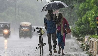 സംസ്ഥാനത്ത് അതിശക്തമായ മഴയ്ക്ക് മുന്നറിയിപ്പ്; കണ്ണൂരും കാസർഗോഡും ഓറഞ്ച് അലർട്ട്