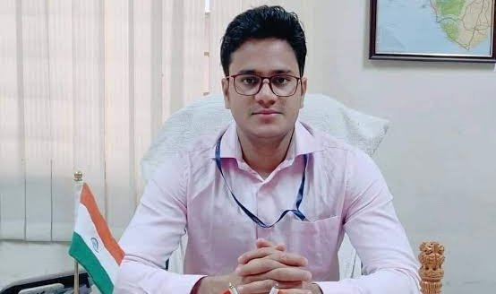 ഐഎഎസ് തലത്തിൽ അഴിച്ചു പണി: ചേതൻകുമാർ മീണ കോട്ടയം കളക്ടർ