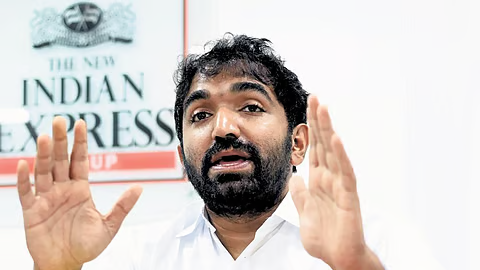 ‘സാധാരണക്കാരന്റെ മക്കൾക്ക് ഇത്ര മതിയോ?’ മെഡിക്കൽ ഹോസ്റ്റൽ ദുരവസ്ഥയിൽ ചാണ്ടി ഉമ്മൻ എംഎൽഎ