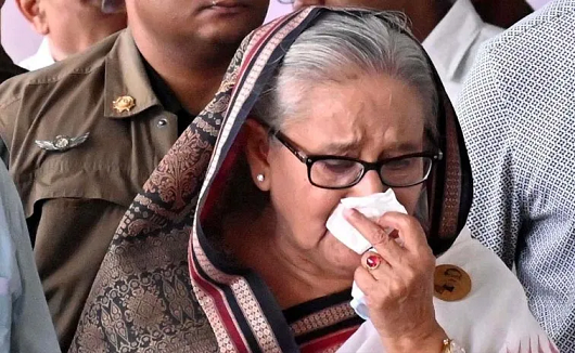 ബംഗ്ലാദേശ് മുൻ പ്രധാനമന്ത്രി ഷെയ്ഖ് ഹസീനയ്ക്ക് കോടതിയലക്ഷ്യക്കേസിൽ ആറ് മാസം തടവ്