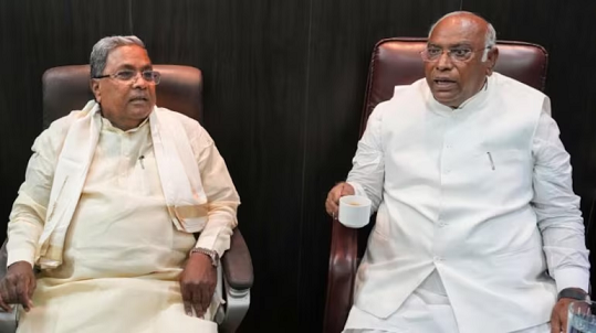 അഭ്യൂഹങ്ങൾക്കിടയിൽ ഖർഗെയുമായി കൂടിക്കാഴ്ച നടത്തി സിദ്ധരാമയ്യ