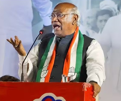 ഖാര്‍ഗെക്ക് നാക്കുപിഴ; രാഷ്ട്രപതിയെ മുര്‍മയാക്കി, കോവിന്ദിനെ കോവിഡും, ദളിത് വിരുദ്ധ മാനസികാവസ്ഥയെന്ന് ബിജെപി