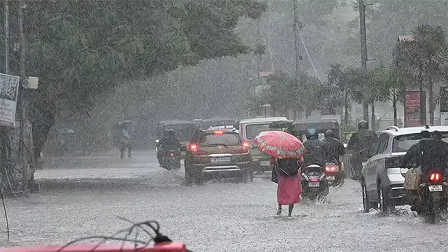 വടക്കൻ കേരളത്തിൽ വരും ദിവസങ്ങളിലും ശക്തമായ മഴ: കാസർഗോഡ് വരെ മുന്നറിയിപ്പുമായി കാലാവസ്ഥാ കേന്ദ്രം
