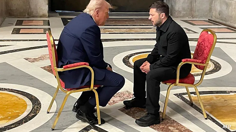 ദീര്‍ഘ ദൂര ആയുധങ്ങള്‍ നല്‍കിയാല്‍ മോസ്‌കോയെ ആക്രമിക്കാമോയെന്ന് സെലെന്‍സ്‌കിയോട് ട്രംപ്