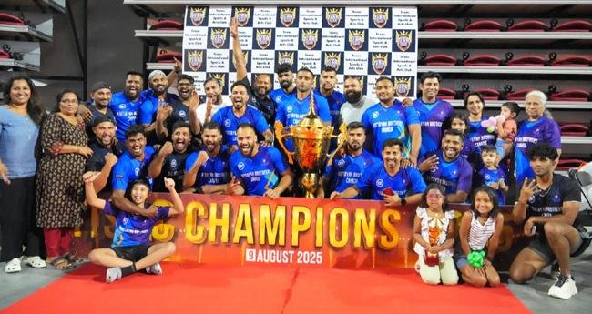 ടി​സാ​ക്ക് രാ​ജ്യാ​ന്ത​ര വ​ടം​വ​ലി മ​ത്സ​രം: കോ​ട്ട​യം ബ്ര​ദേ​ഴ്സ് കാ​ന​ഡ ബ്ലൂ ​ചാ​മ്പ്യ​ന്മാ​ർ