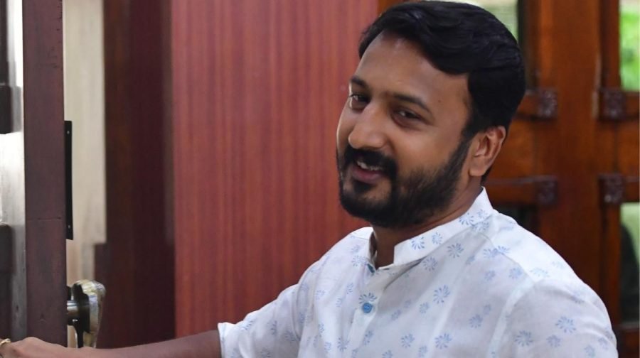 രാഹുൽ മാങ്കൂട്ടത്തിലിനെതിരെ കൂടുതൽ വെളിപ്പെടുത്തലുമായി ട്രാൻസ്ജെൻഡർ യുവതി