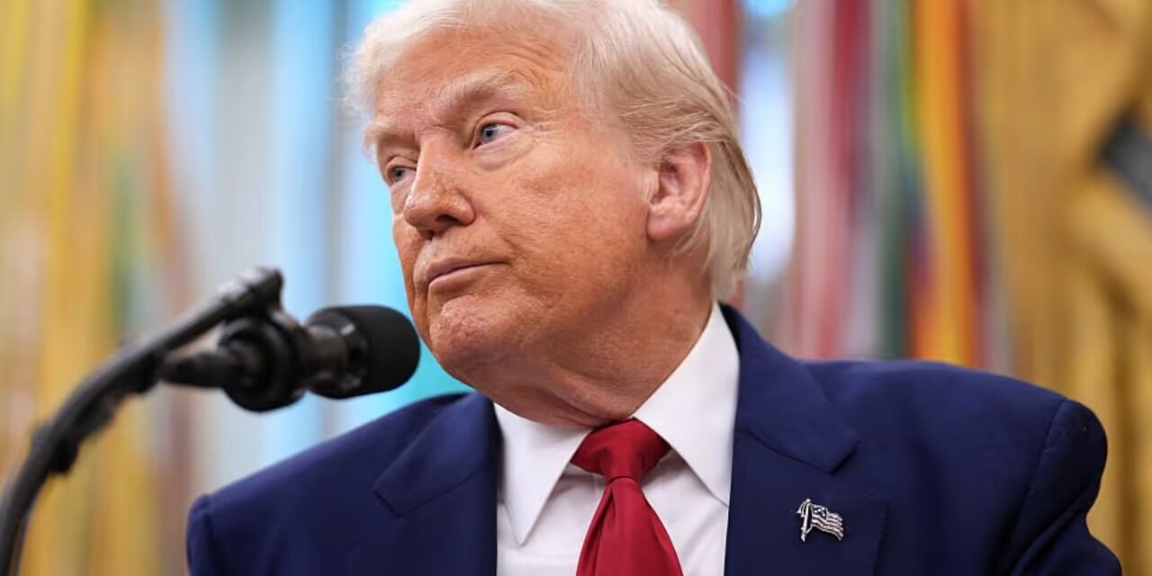 ഇന്ത്യക്ക് മേല്‍ ചുമത്തിയ തീരുവ വീണ്ടും കൂട്ടുമെന്ന ഭീഷണി; മലക്കം മറിഞ്ഞ് ട്രംപ്, ‘കൂടുതൽ തീരുവ ഇപ്പോഴില്ല’