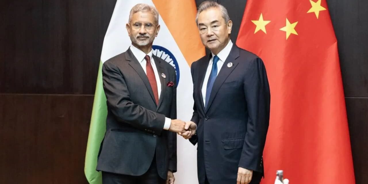 അഭിപ്രായ വ്യത്യാസങ്ങൾ തർക്കങ്ങളായി മാറരുത്; ചൈനീസ് വിദേശകാര്യ മന്ത്രിയുമായി കൂടിക്കാഴ്ച നടത്തി ജയശങ്കർ