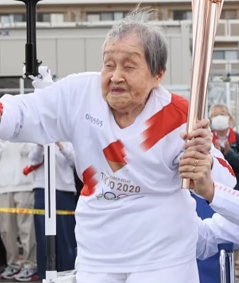 ലോകത്തെ ഏറ്റവും പ്രായം കൂടിയ വനിത ജപ്പാനിലെ റിട്ട. ഫിസിഷ്യൻ ഷിഗെക്കോ കഗാവ