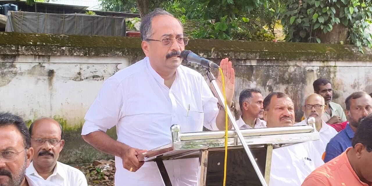 ശബരിമലയുടെ വിശുദ്ധി ഇടതുഭരണം കളങ്കപ്പെടുത്തി: യു.ഡി.എഫ്‌. ജില്ലാ ചെയർമാൻ അഡ്വ.വർഗ്ഗീസ് മാമ്മൻ