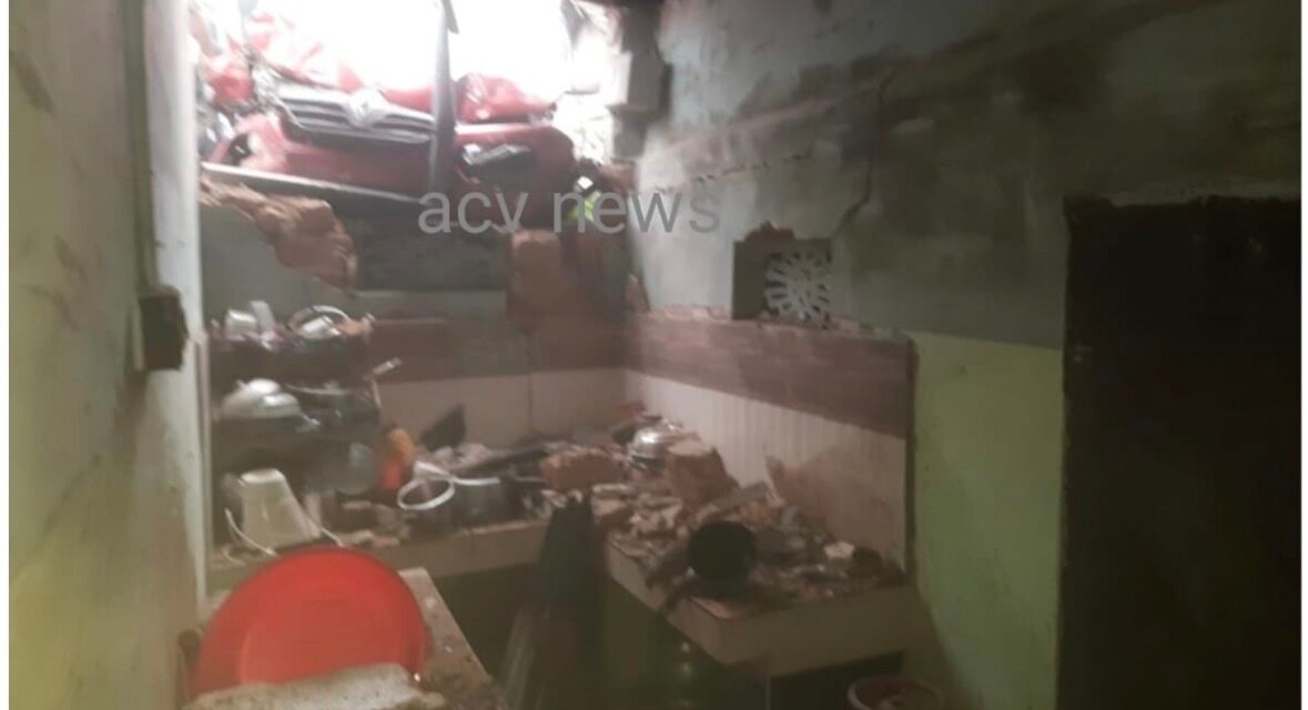 ചങ്ങനാശ്ശേരിയിൽ കാർ നിയന്ത്രണം വിട്ട് വീട്ടിലേക്ക് ഇടിച്ചു കയറിഅപകടം; അപകടത്തിൽ വീട് ഭാഗികമായി തകർന്നു